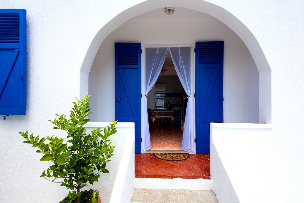 Casa Balena Bianca Daire Lacona Dış mekan fotoğraf