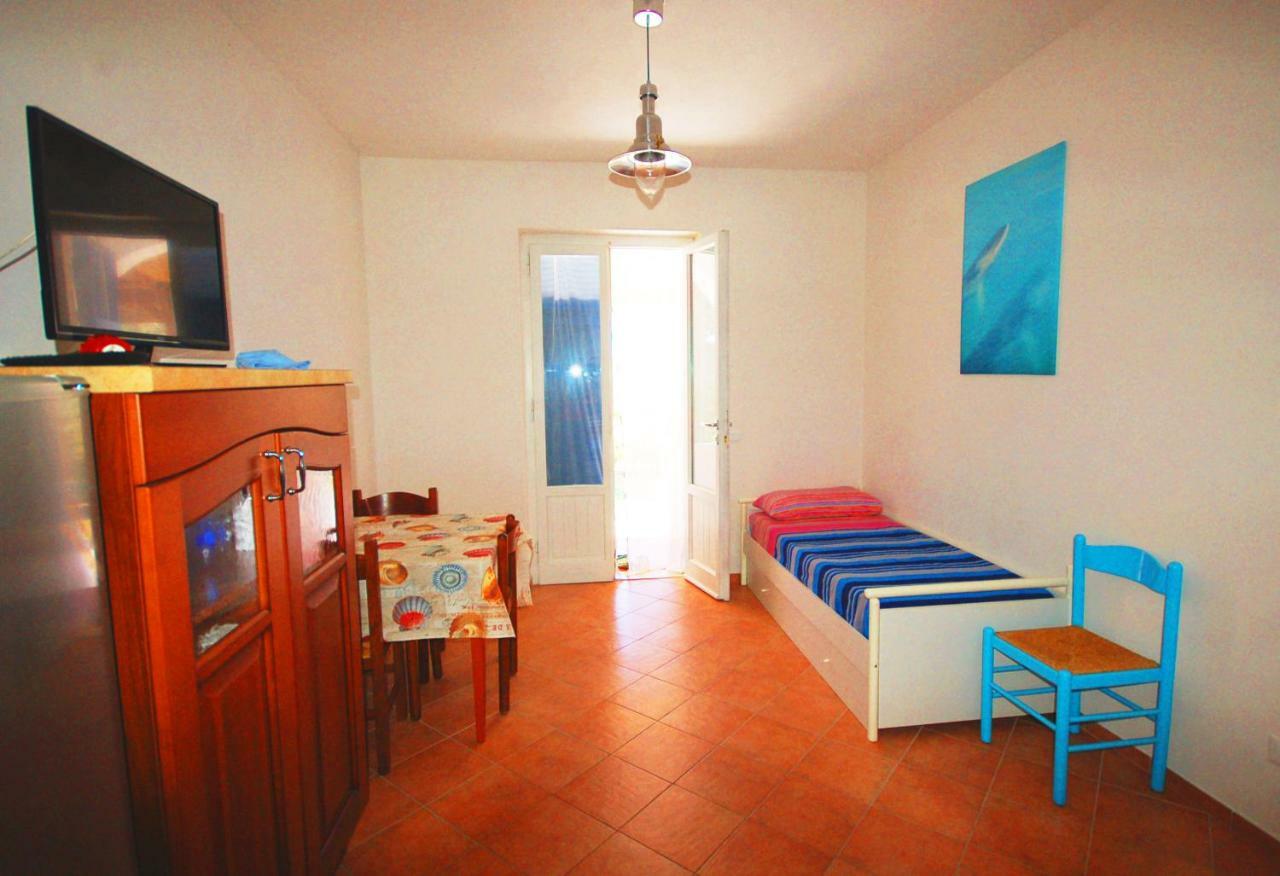 Casa Balena Bianca Daire Lacona Dış mekan fotoğraf